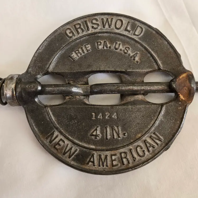 GRISWOLD Stove Pipe Damper NEW AMERICAN 4 inch #1424 Cast Iron Plate Vintage with Issues