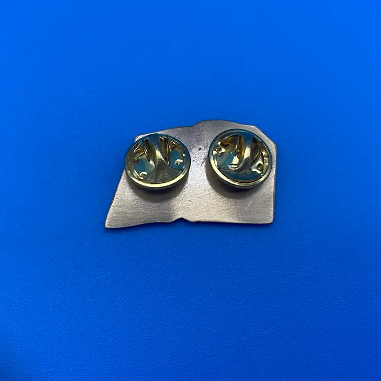 Vintage Bible w/ Breast Cancer Ribbon Metal & Enamel Pin - Psalm 23