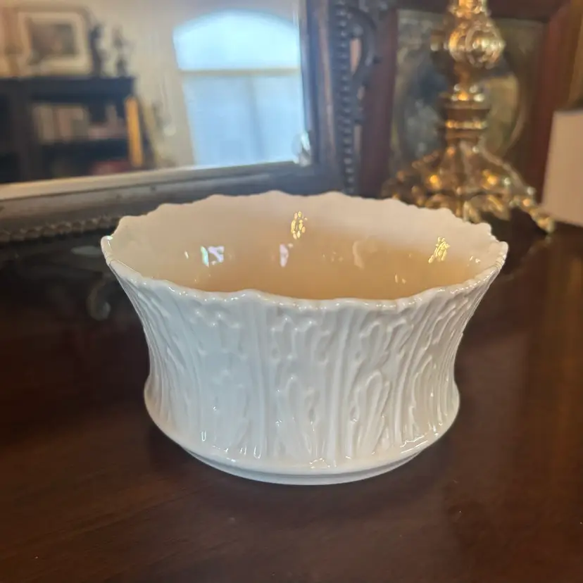 🐇Vintage Lenox Porcelain Woodland Leaf Bowl