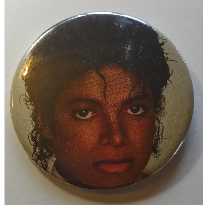 Michael Jackson Vintage Pin Badge Button Pinback King Of Pop LARGE Close Up
