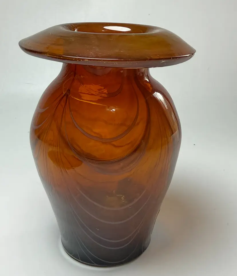 Vintage Pop Agust Hofbauer Jersey Bog Glass Works Amber Art Glass Vase Pulled