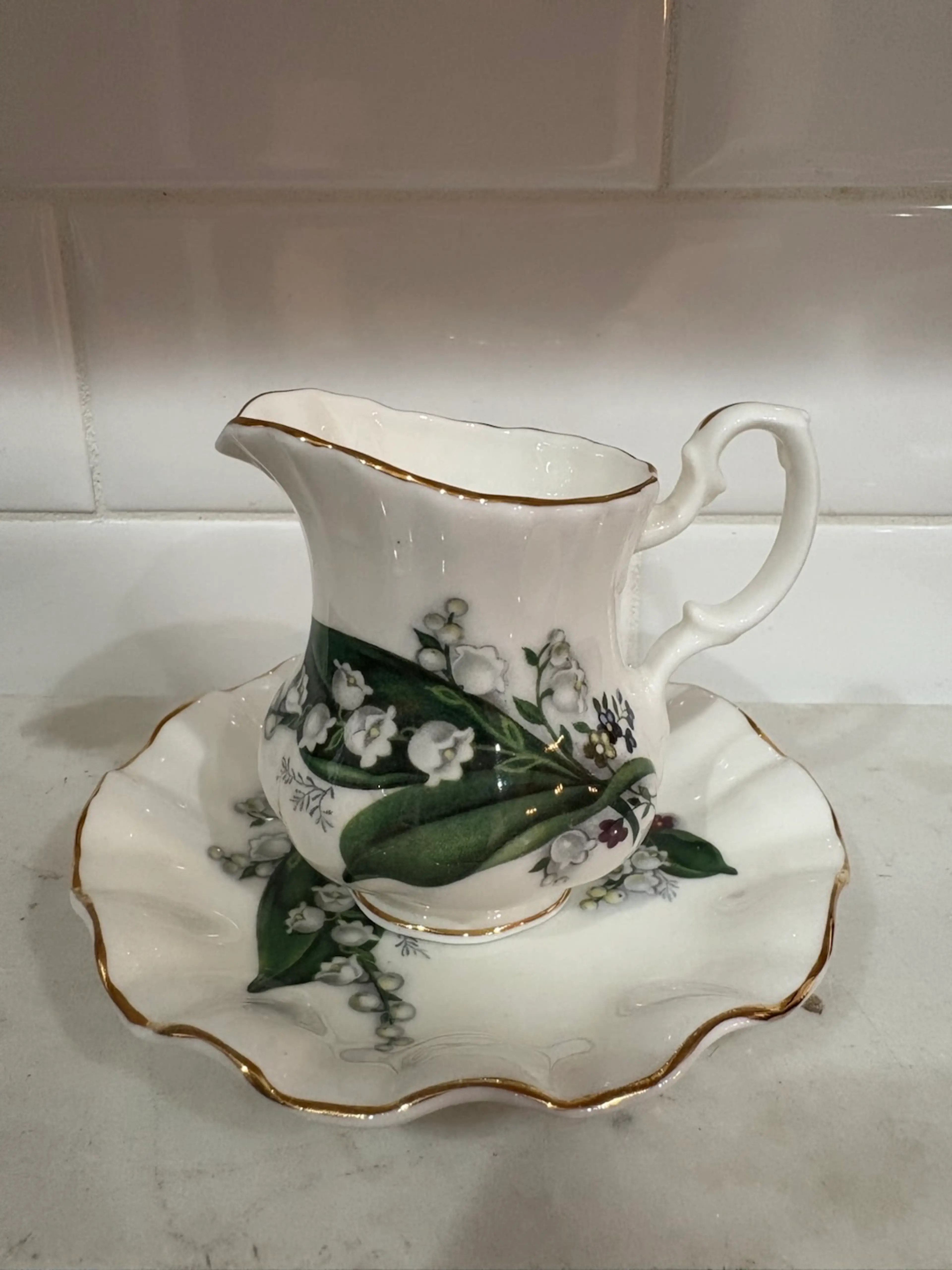 Image 2 of 14