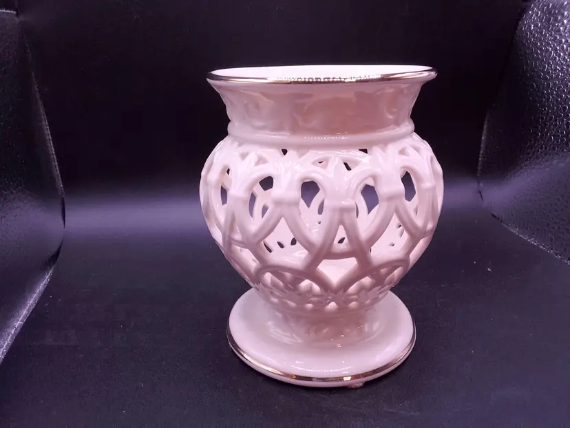 Lenox Illuminations Versailles Votive Urn / Candle Holder Cream Gold Trim