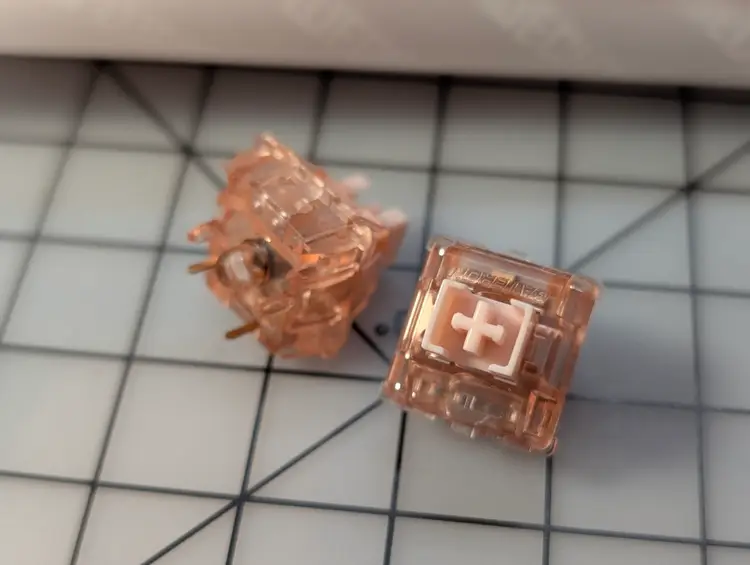 Gateron Ink v2 Pink 5-pin Linear Switches 50g Force ( Pack of x70 )