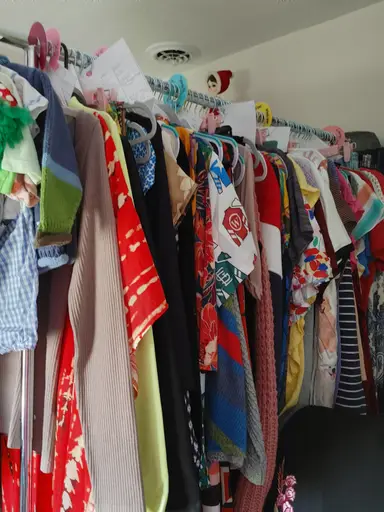 Clothing! M W Kids. XS-4X. Preloading up to show time.