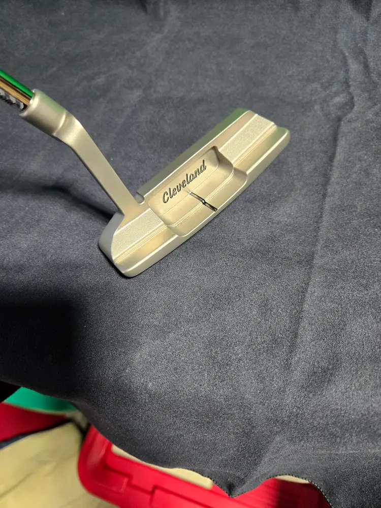 Cleveland HB Soft 2 Blade Putter 35 Inch Right-Handed