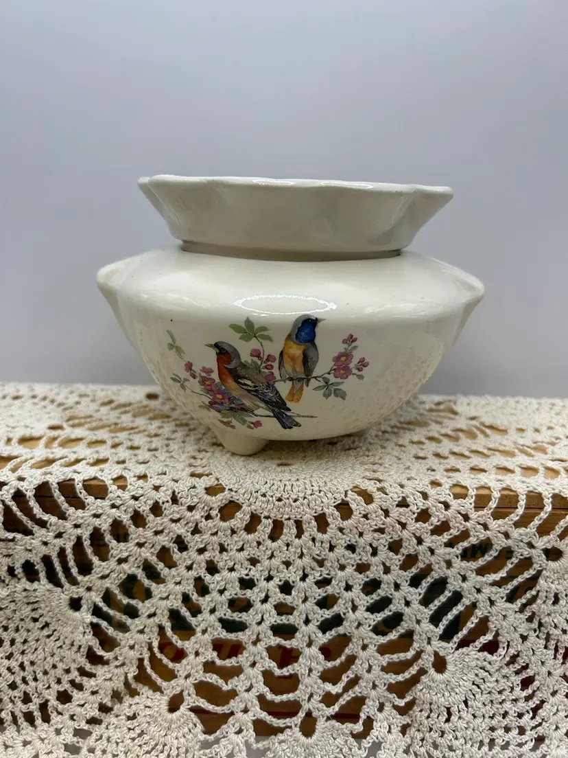 Vtg Self Watering Bird Planter 5 1/2x 3 1/2