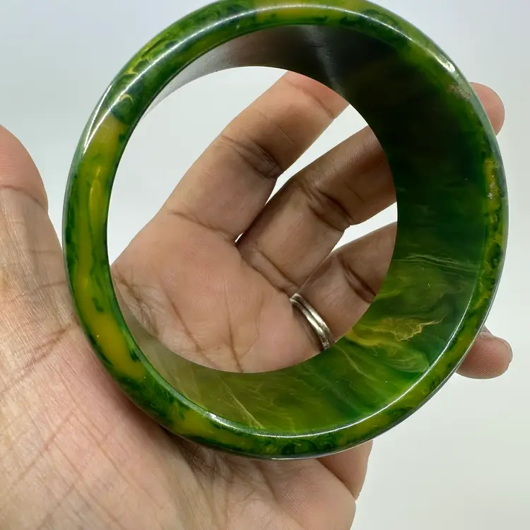 Bakelite Marbled Green Bangle 1”