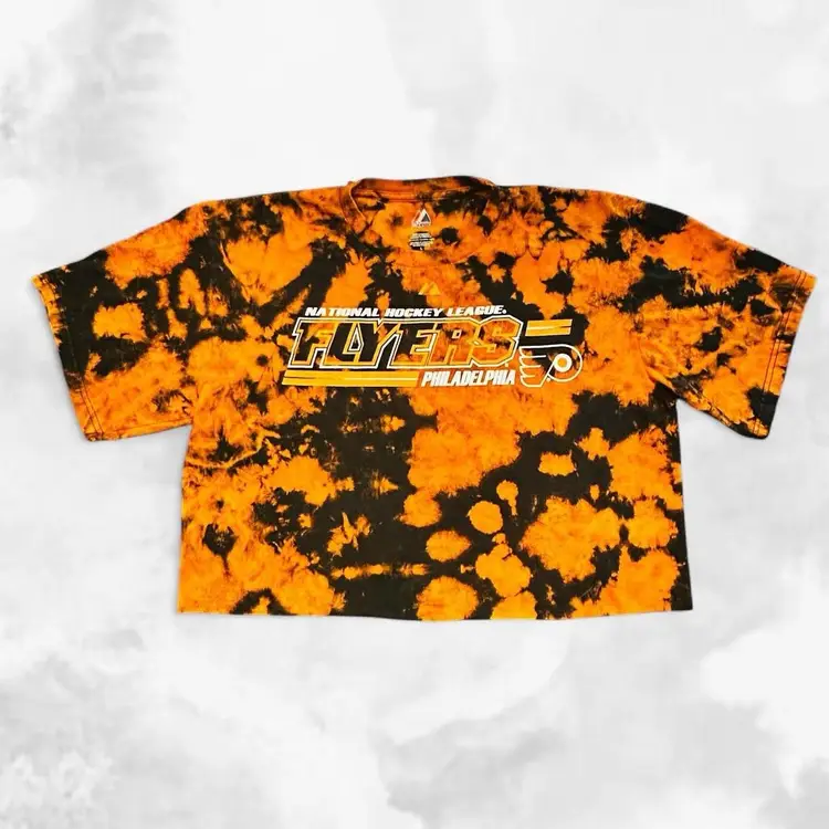 Philadelphia Flyers Cropped Tie Dyed T-shirt Large