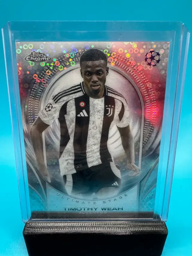 Timothy Weah Ultimate Stage Chrome Juventus