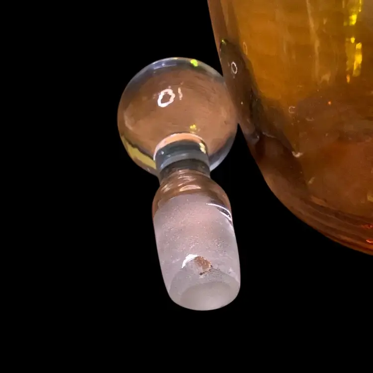 03. VTG ITALIAN AMBER DECANTER