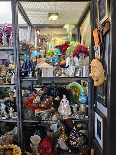 Tuesday Night Live Unboxing And Antique Shop Scan