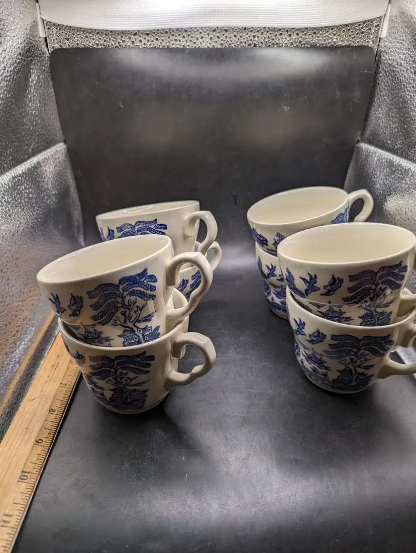 Vintage Set of 8 Blue Willow EIT LTD England Tea Cups Coffee English Ironstone Tableware