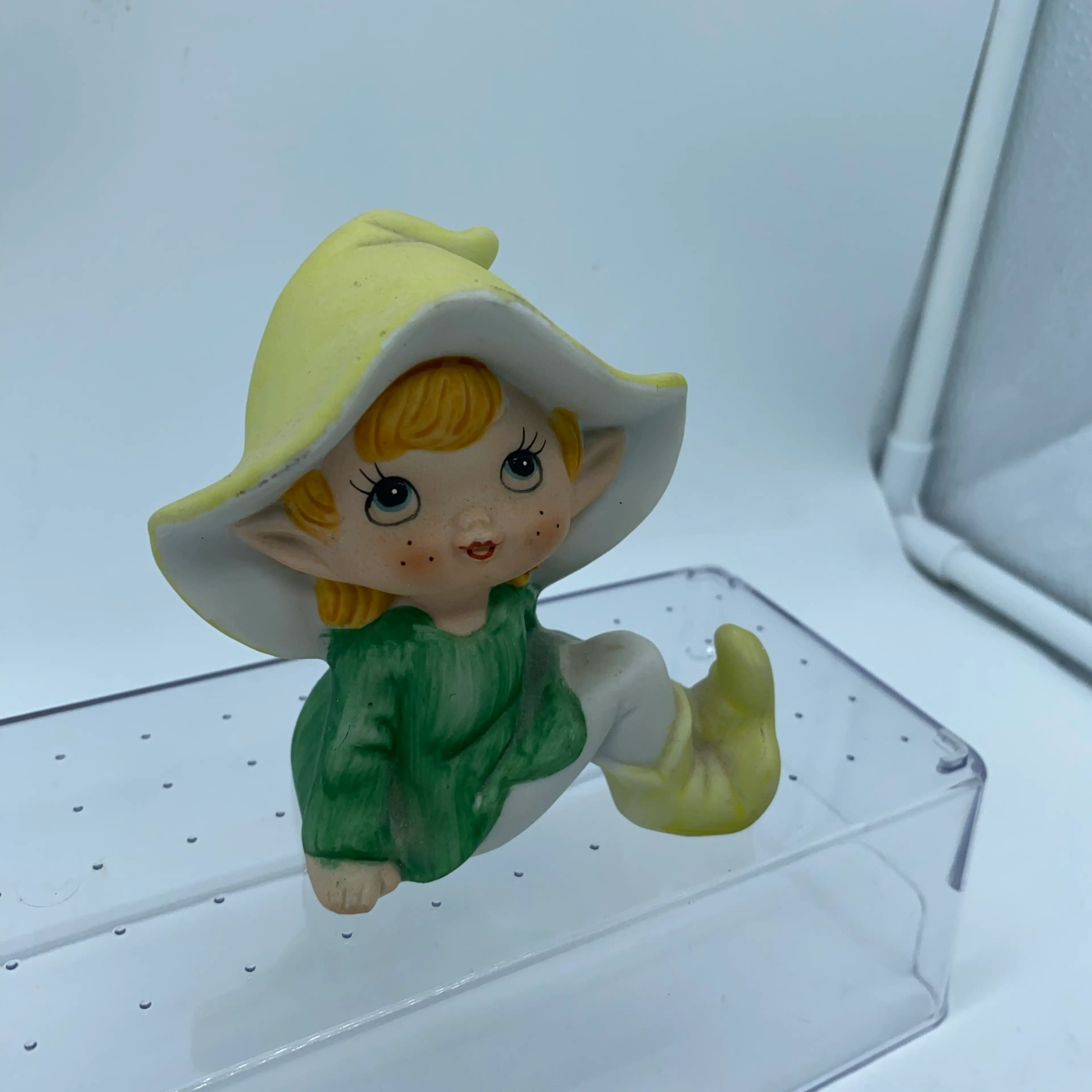 Image 4 of 6