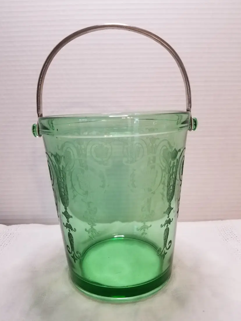 Vintage Uranium Depression Fostoria Glass Green Etched Ice Bucket