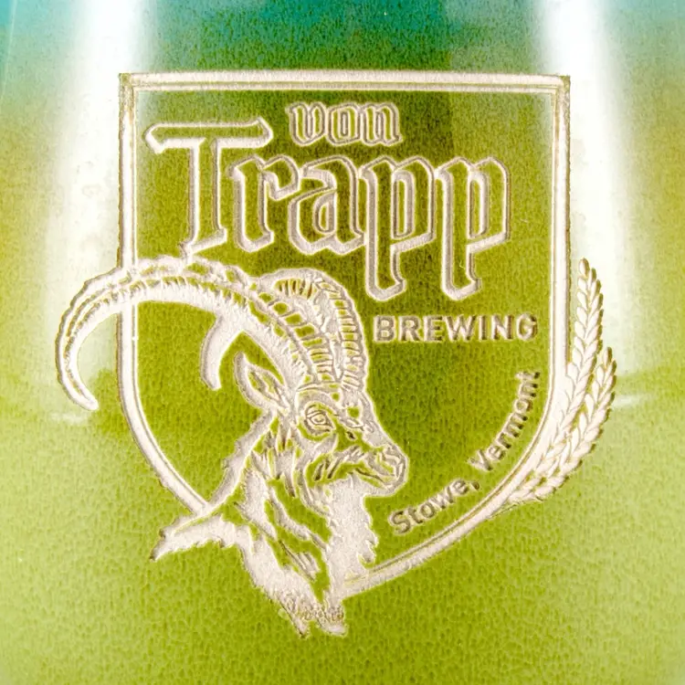 Von Trapp Brewing 20oz Mug Blue & Green Ceramic Coffee Cup Beer Stowe Vermont