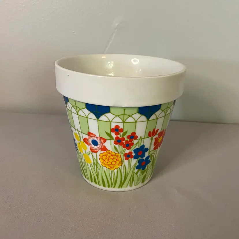 Vintage Japanese floral planter