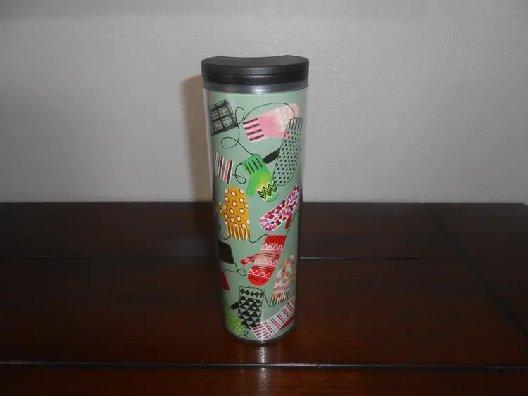 Travel Tumbler Cup With Lid 16oz Starbucks Winter Mittens Theme