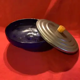 06. VTG 1930’s Cobalt Lidded Candy Dish W/Bakelite