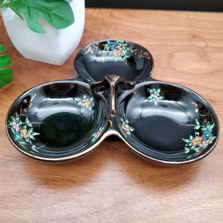 Vintage Hand Painted 3-Section Divided Redware Pottery Candy Nut Trinket Dish Japan