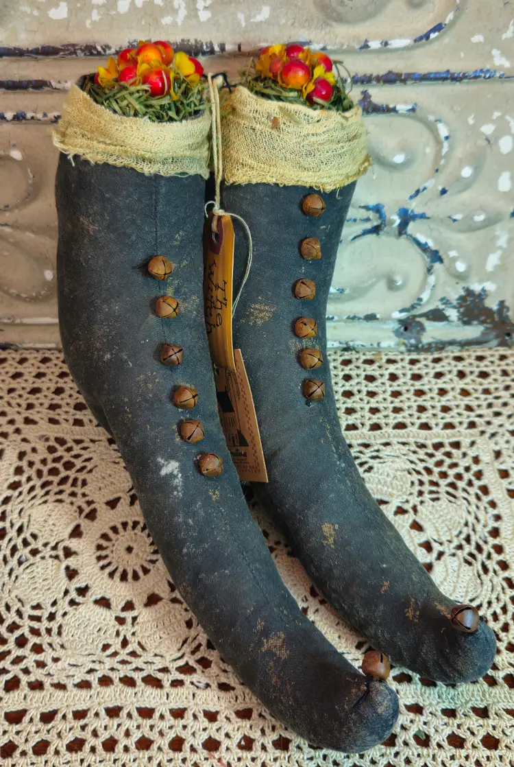 NWT Primitive Witches' Boots Fall Halloween Decor w/ Bells "The Witch is In"