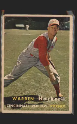 Warren Hacker 1957 Topps #370 - (140) - Cincinnati Redlegs