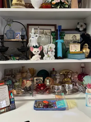 Let’s Keep Shopping The Vintage Shelves!