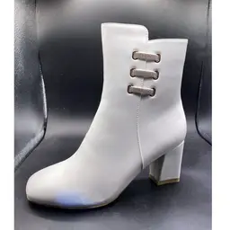 NEW-IDIFU Ada White Booties Size 8.5