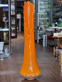L.E Smith Glass BITTERSWEET 38" vase