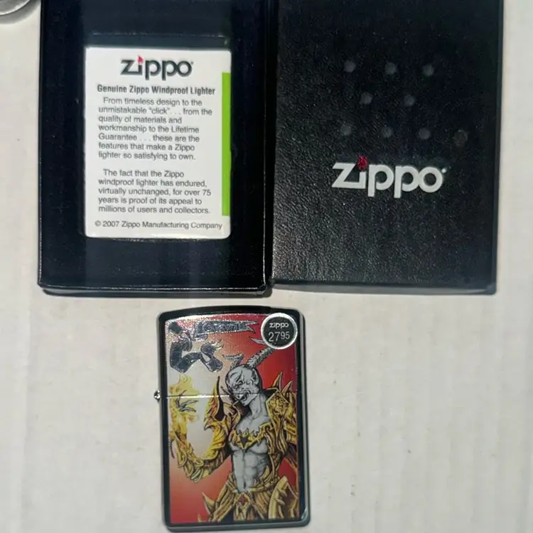 Devil Zippo Like New