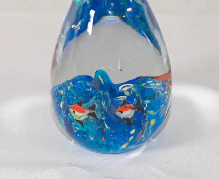 Art Glass Paperweight Aquarium Tropical Fish Coral Reef Egg Shape