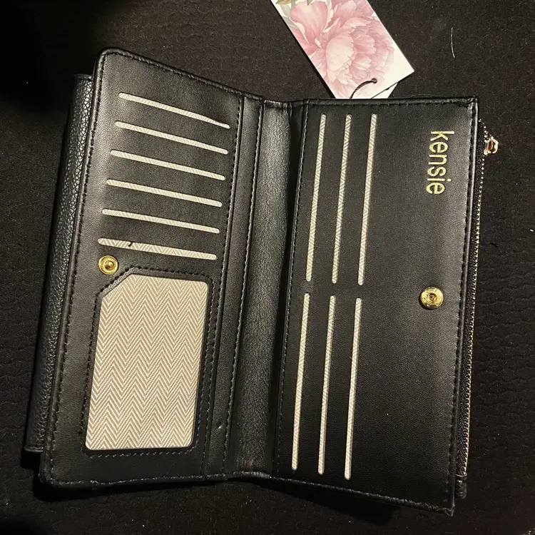 Kensie Quilted Bifold Long Wallet