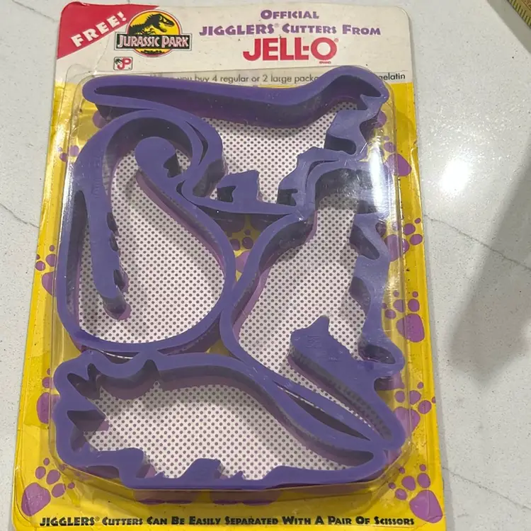 Jello Jurassic Park Cutters Purple NOS 1992 In Package