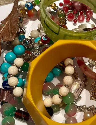 $2 Starts! I’ve Been Hoarding Costume Jewelry And Watches First Jewelry Show!  