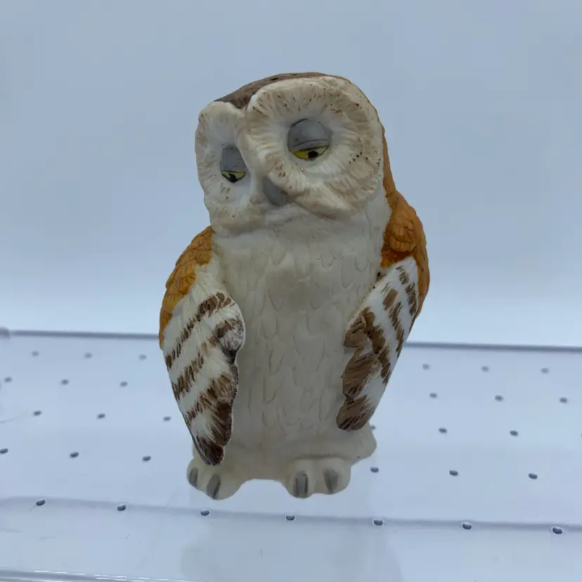#1421 Franklin Mint Noah's Ark owl Salt Or Pepper shaker.