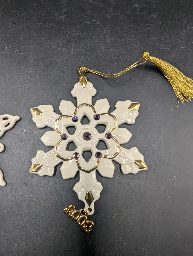 Vintage Lot of 2 Lenox Snowflake Ornaments 2003 Purple Gem Embellished and 2004 Plain Ivory.