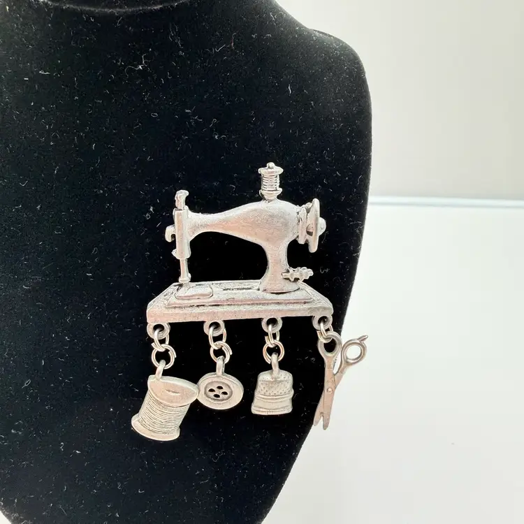 JJ Signed Vintage Pewter Sewing Lover Brooch With Charms
