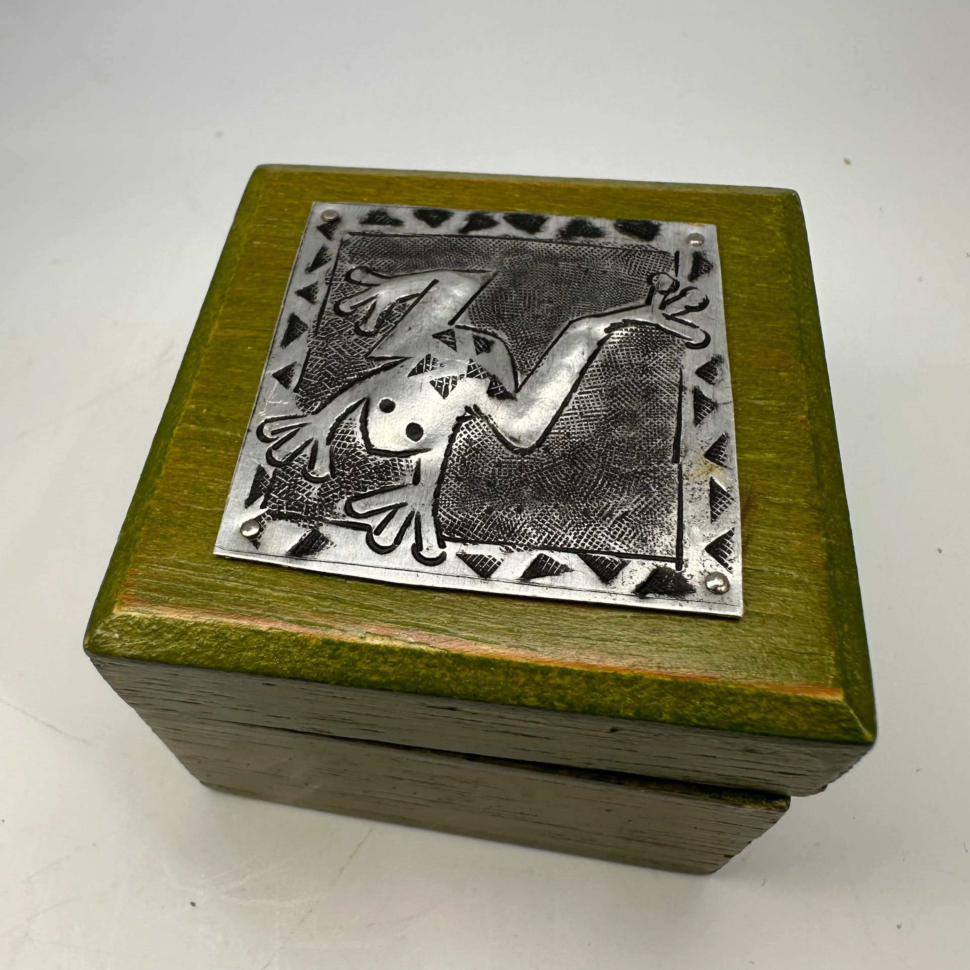 Image 2 of 4