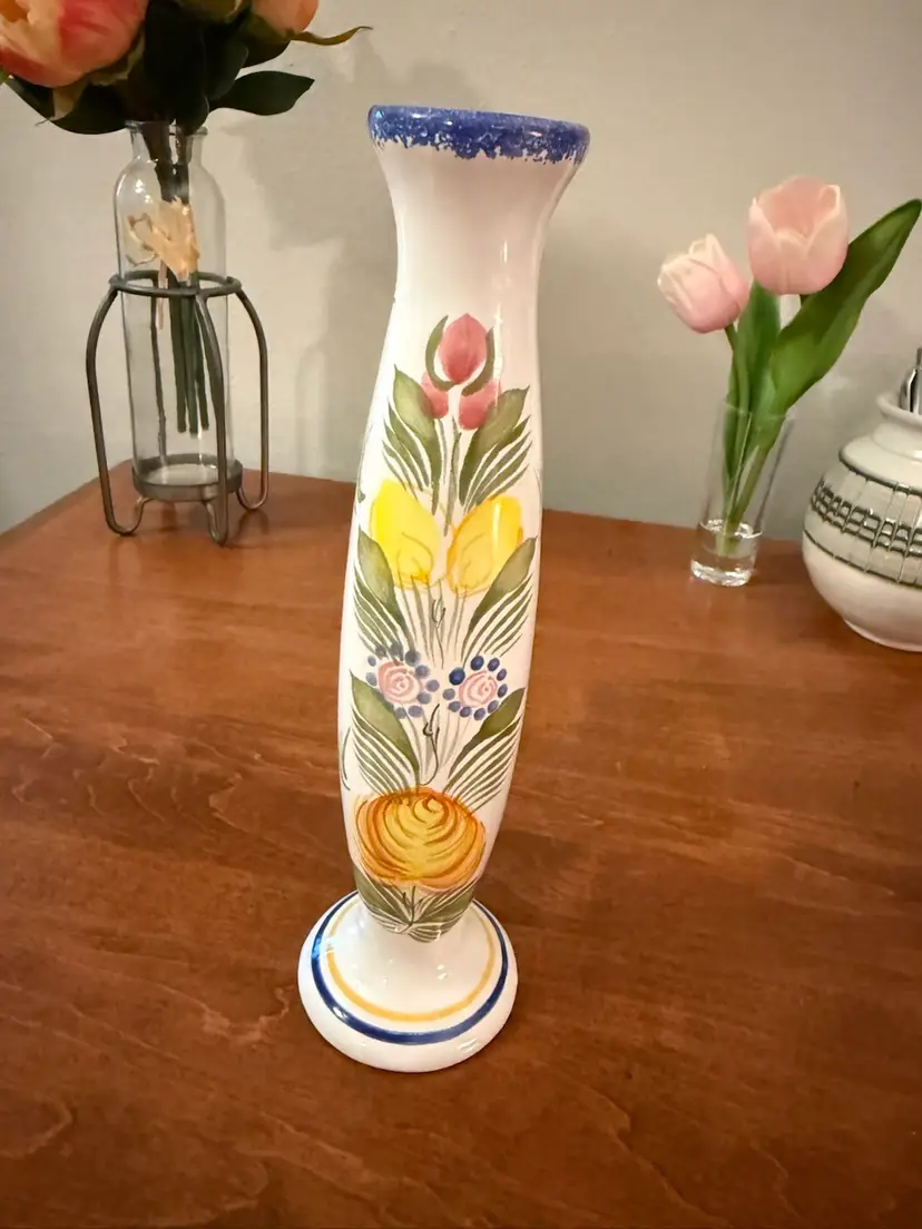 ☀️9” H x 2-1/2” W Bud Vase