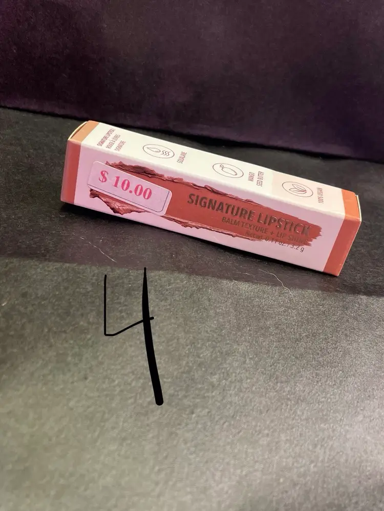 D Swatch 2 - #4 Lipstick