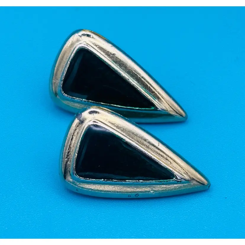 Vintage 80s Black Enamel Geometric Earrings – Gold Tone Triangle Statement