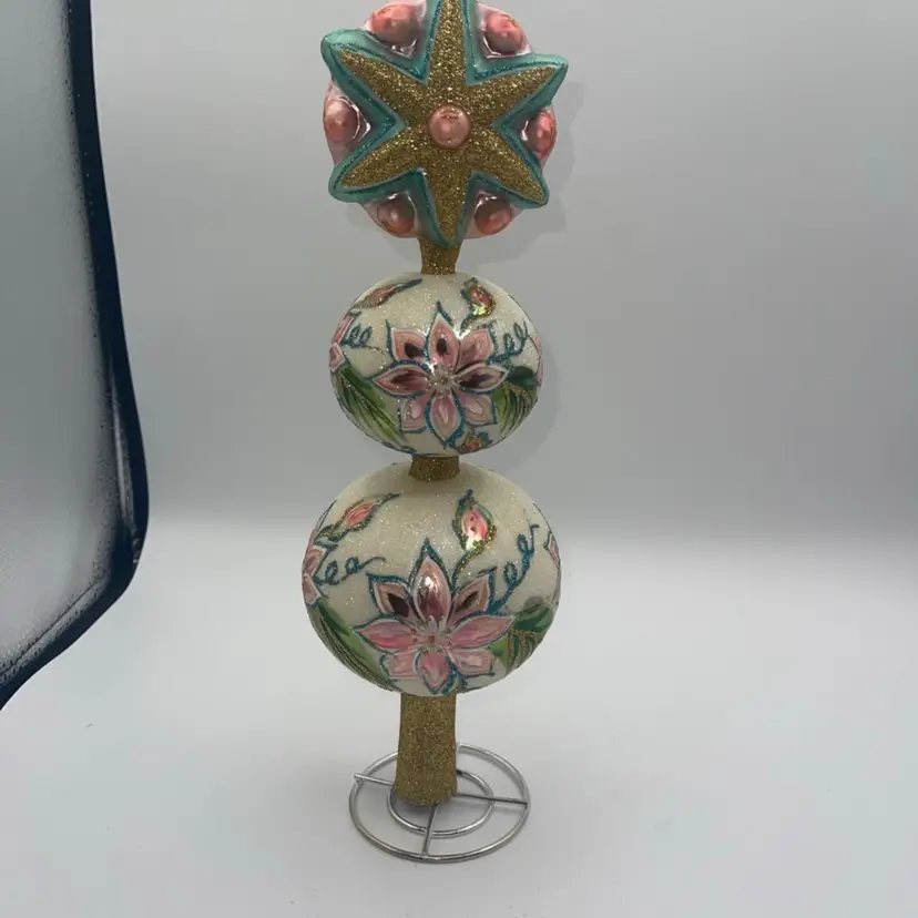 Larry Fraga Tree Topper.  Blooming Star blown glass  BEAUTIFUL!  13”