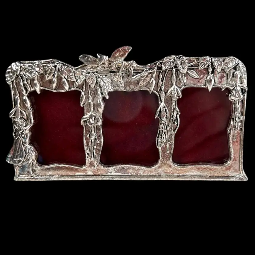 Fairies Climbing Flower Vines Motif. Free-standing. Silver-tone Metal Triple Mini Photo Picture Frame.