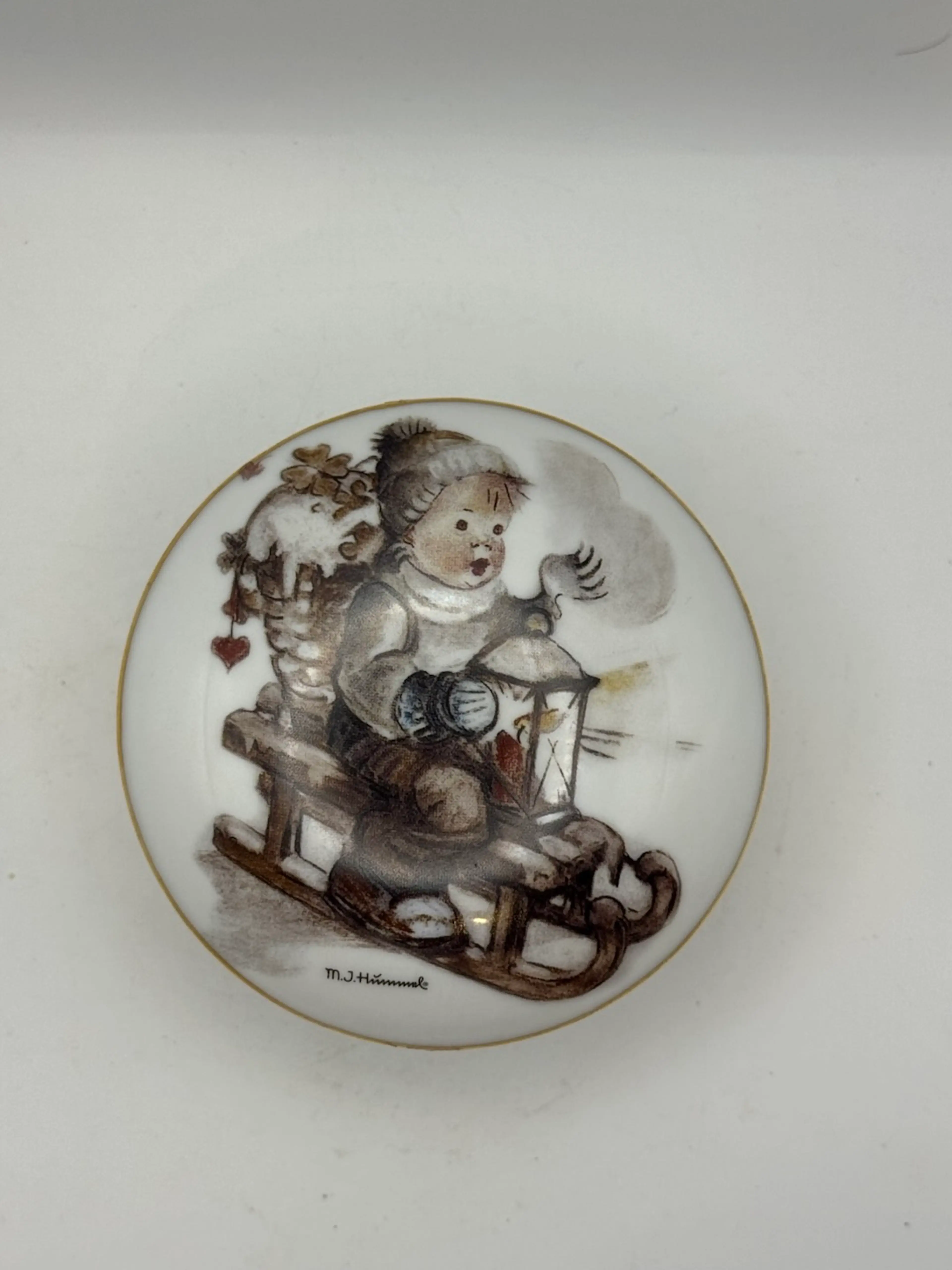 Image 2 of 6