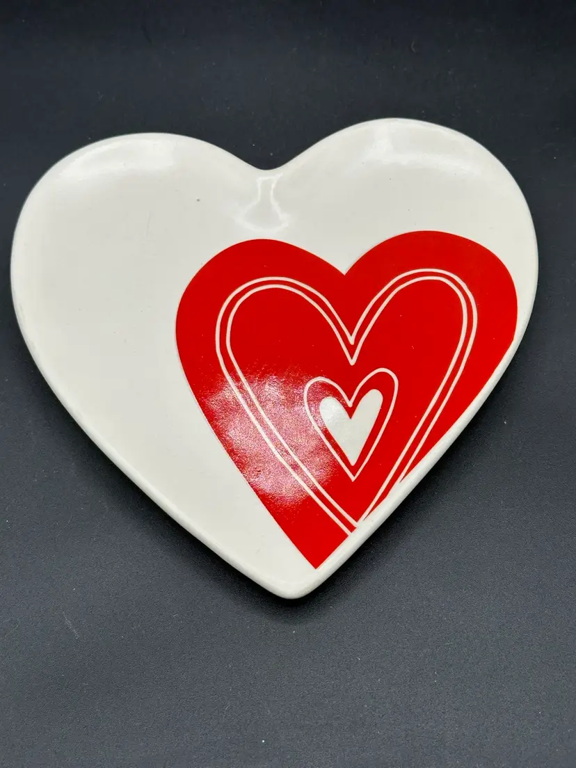 White Ceramic Heart Shaped Plate With Red Side Heart