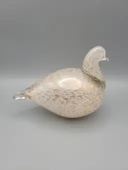 Jussis Riihimaki White & Gold Speckled Art Glass Bird