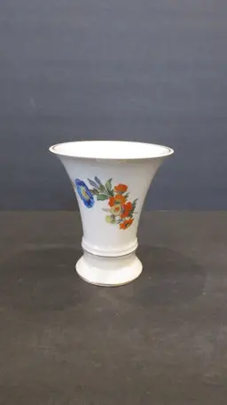 VINTAGE Furstenberg Floral Porcelain Trumpet Vase w/ Gold Accents - 4 1/8" Germany