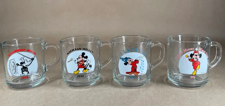 Vintage Collectable Anchor Hocking Disney Mickey Mouse Glass Mugs