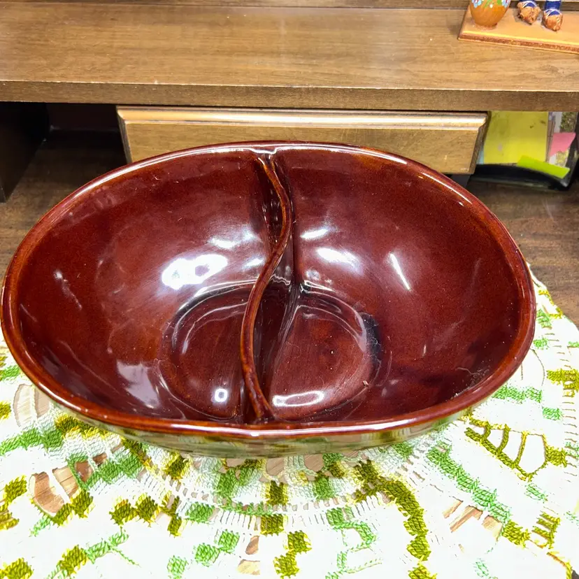 Vintage Marcrest Daisy  & Dot Stoneware Divided Oven-Proof Stoneware.