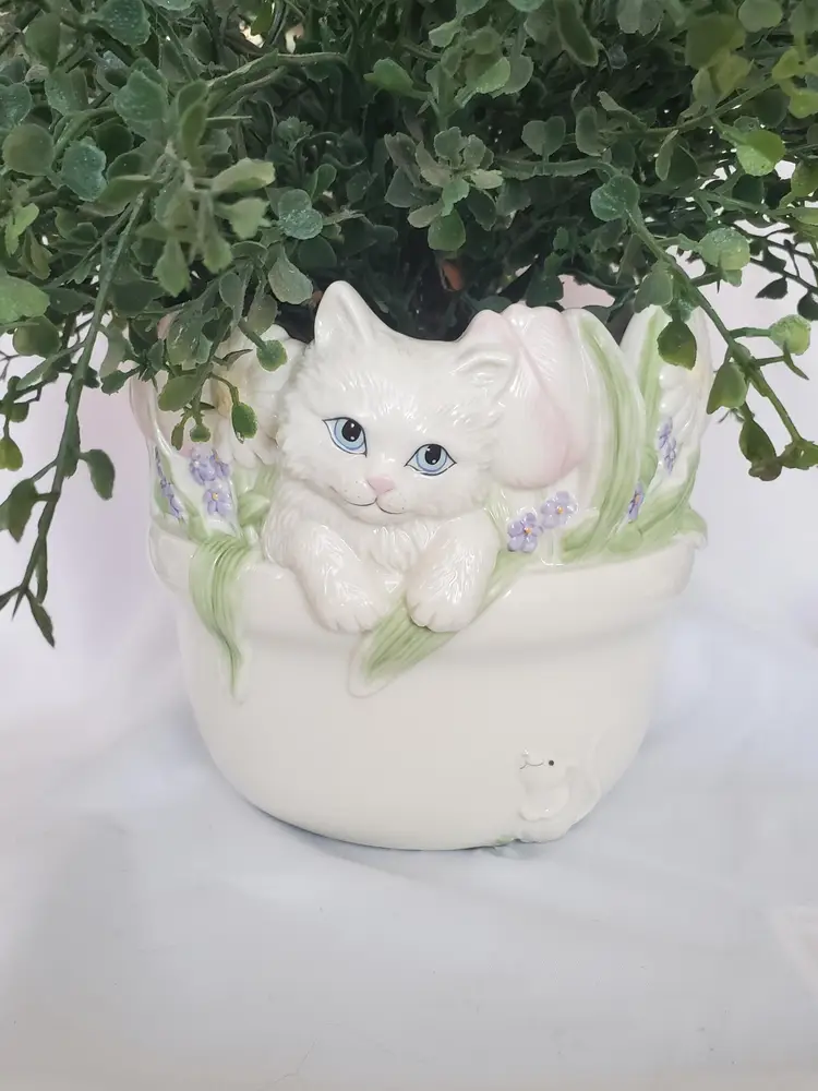 Vintage Lenox planter the inquisitive kitten cachetpot Planter